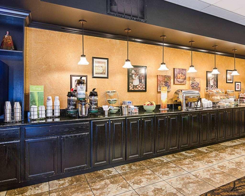 Quality Inn Lewisburg Restaurant bilde